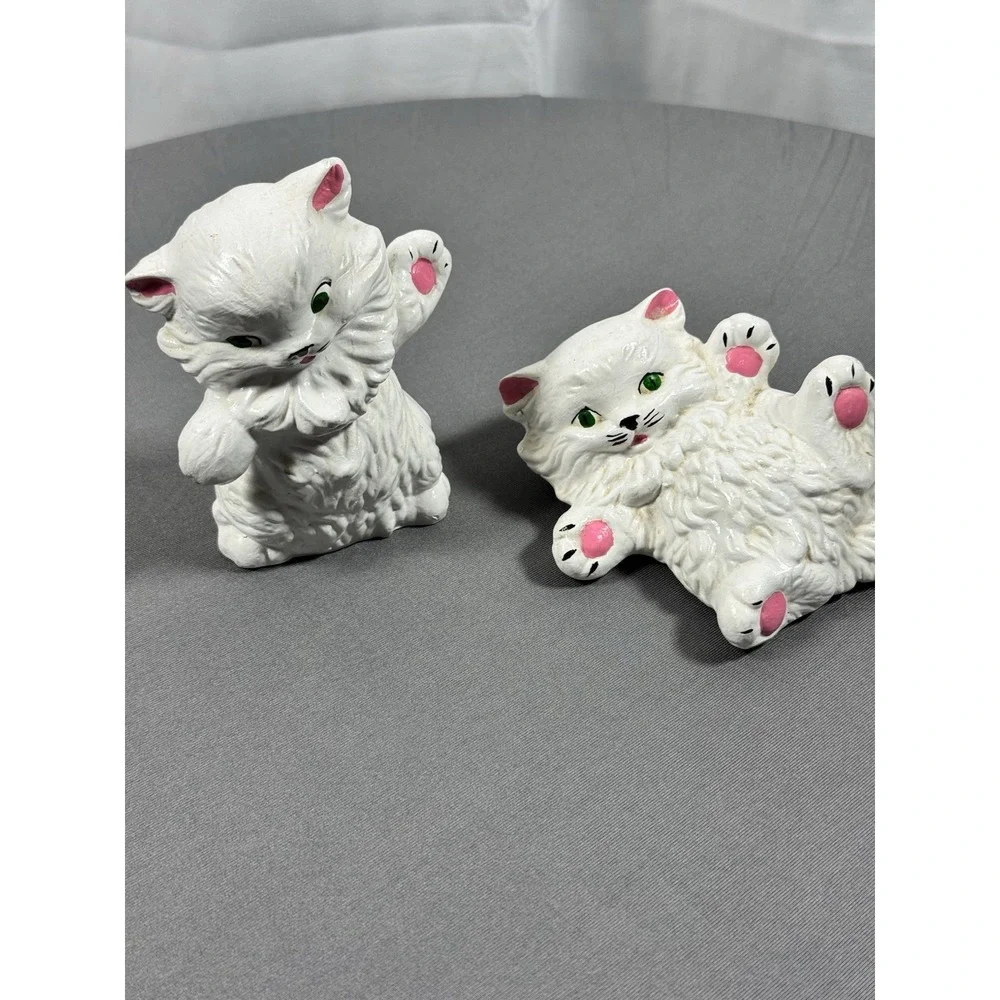 Vintage Ceramic Persian White Cat‎ Figurines Set of 2 Playful Kittens Decor